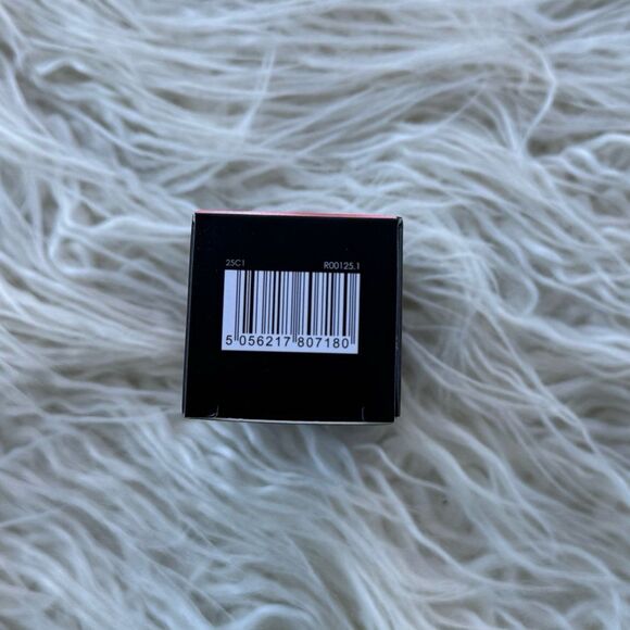 Rodial Blush Drops Frosted Pink - Picture 8 of 11